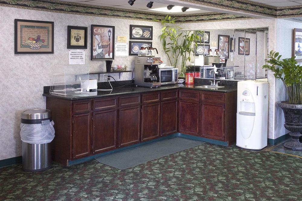 Hotel 6 Tx Baytown West